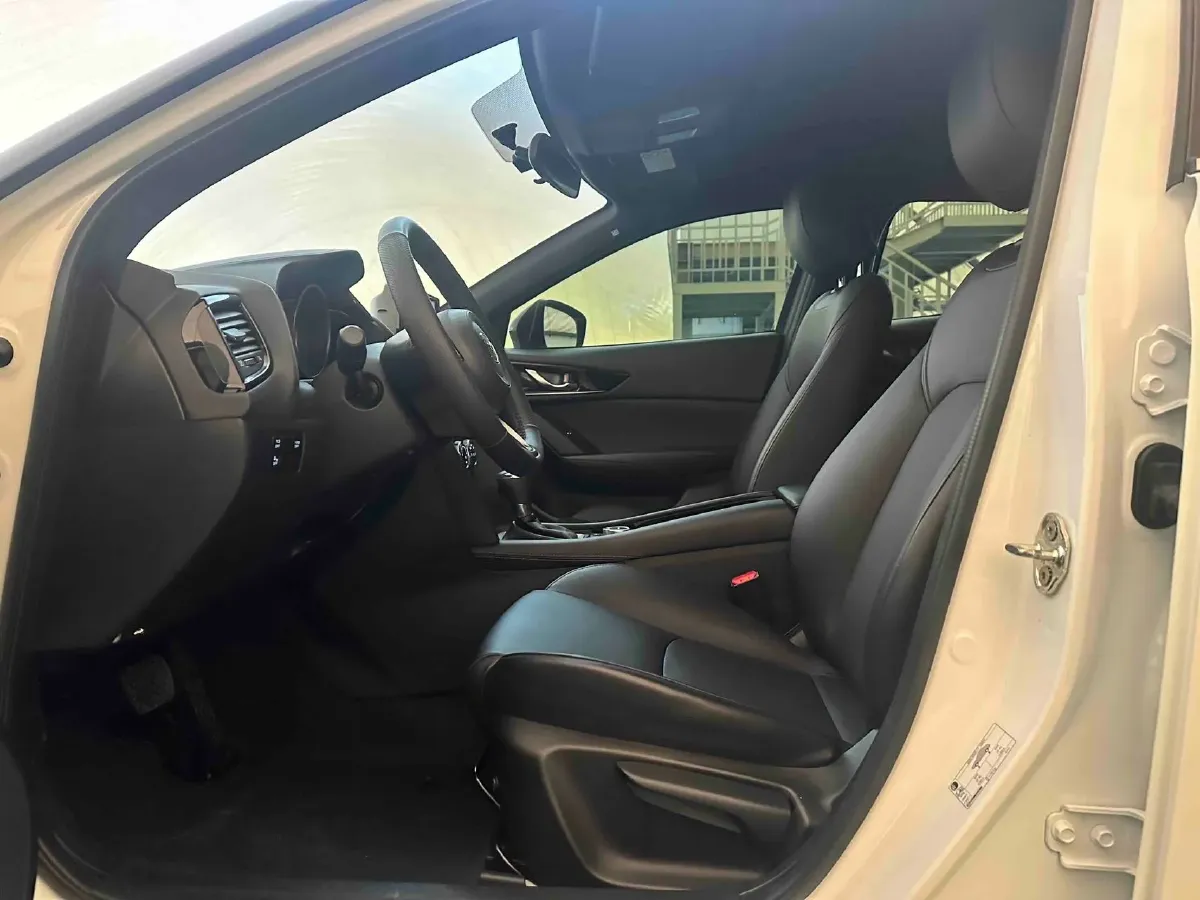 2021 Mazda CX-4 2.0L 158HP L4 6AT,autocango,china used car exporter,china ev exporter,chinese used car exporter,chinese used ev exporter