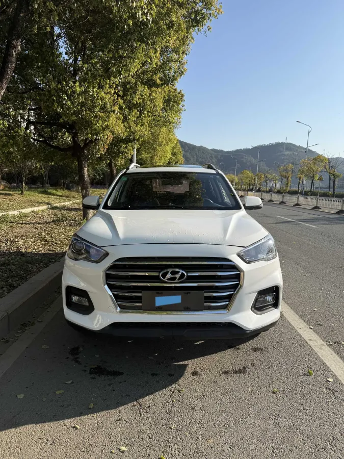 2019 Hyundai ix35 2.0L 160HP L4 6AT,autocango,china used car exporter,china ev exporter,chinese used car exporter,chinese used ev exporter