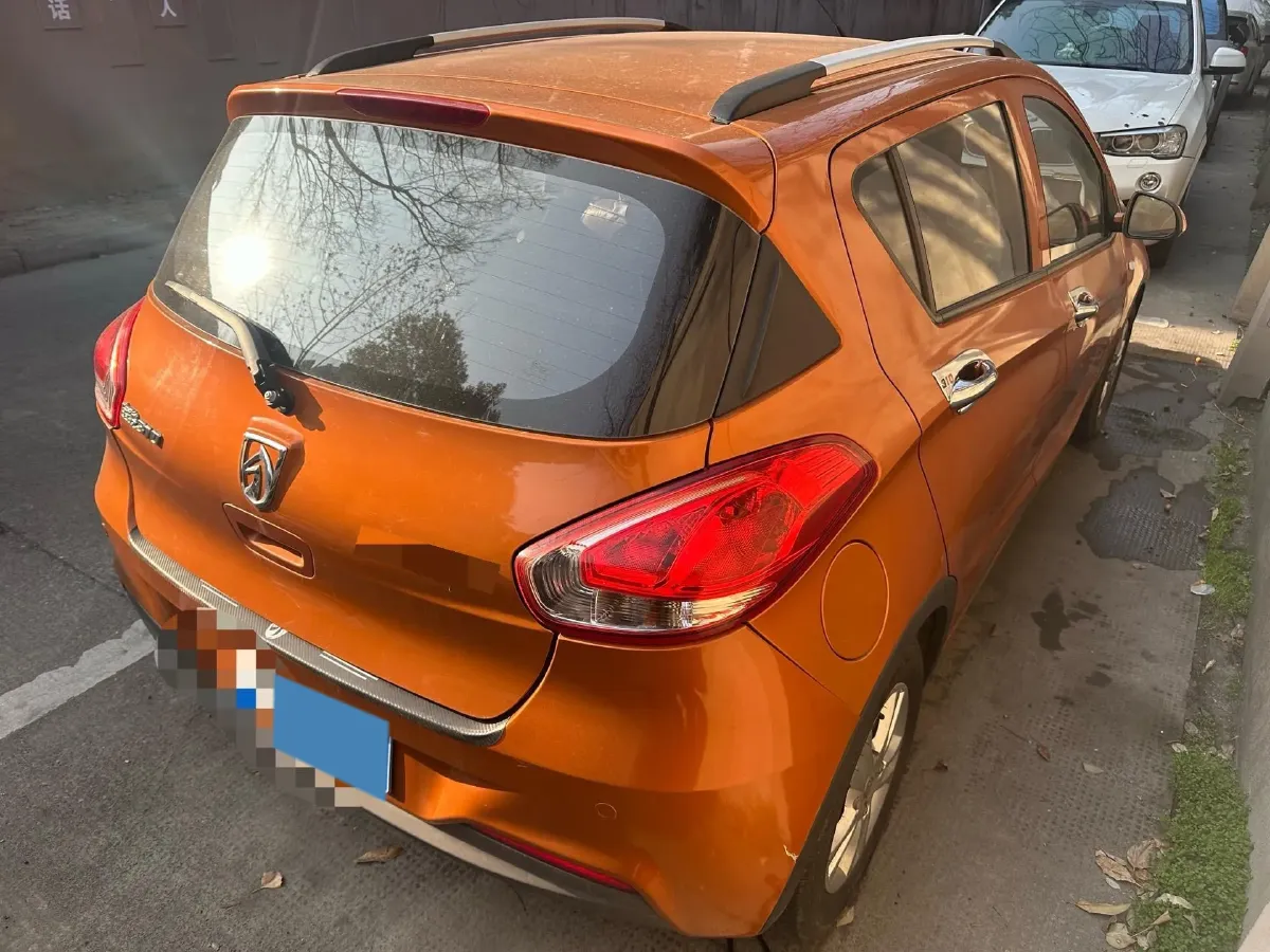 2016 BaoJun 310 1.2L 82HP L4 5MT,autocango,china used car exporter,china ev exporter,chinese used car exporter,chinese used ev exporter