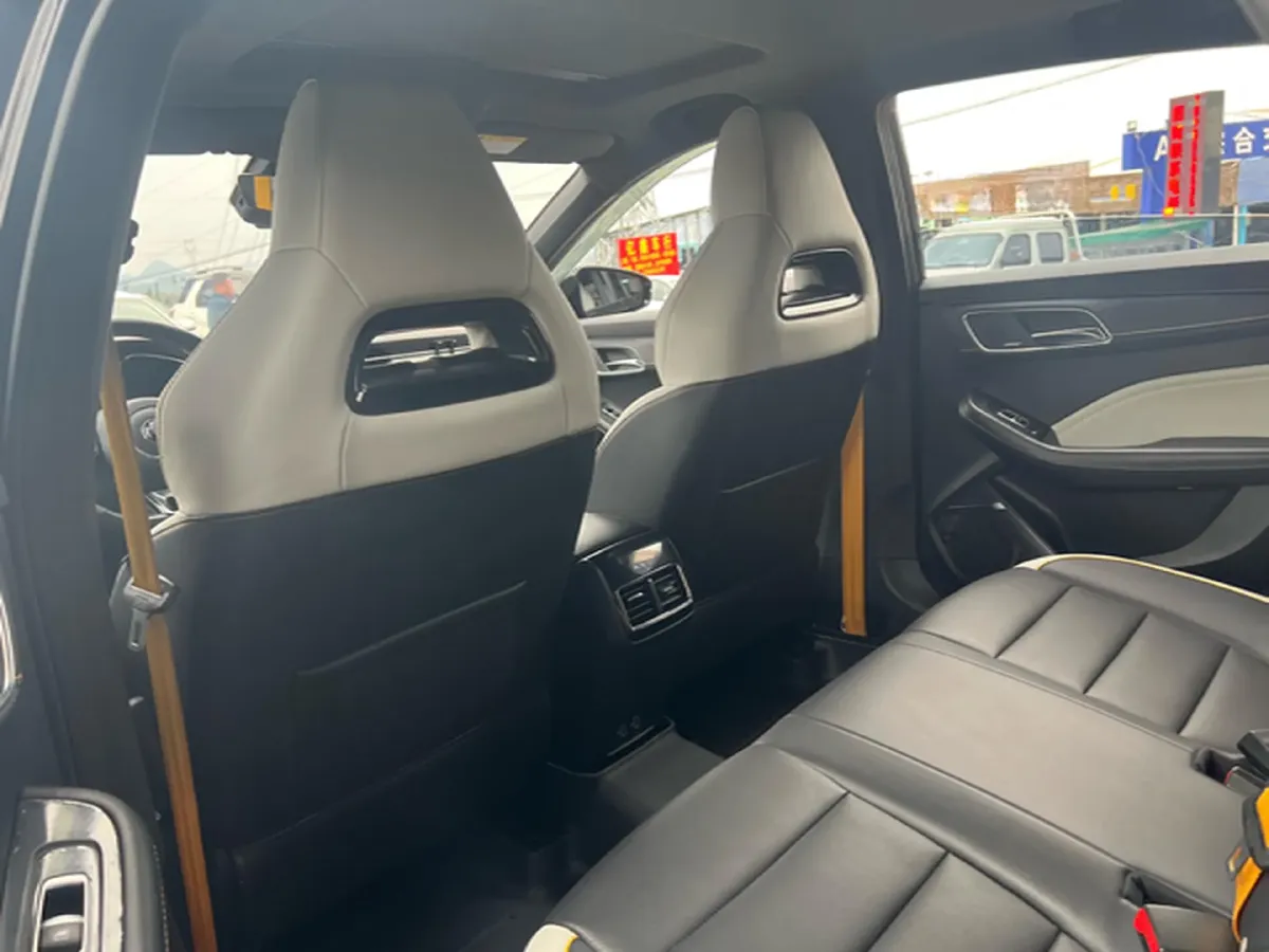 2020 MG MG6 1.5T 181HP L4 7DCT,autocango,china used car exporter,china ev exporter,chinese used car exporter,chinese used ev exporter