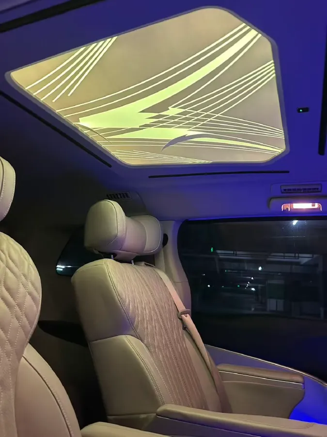 2023 Buick GL8 2.0T 237HP L4 9AT,autocango,china used car exporter,china ev exporter,chinese used car exporter,chinese used ev exporter