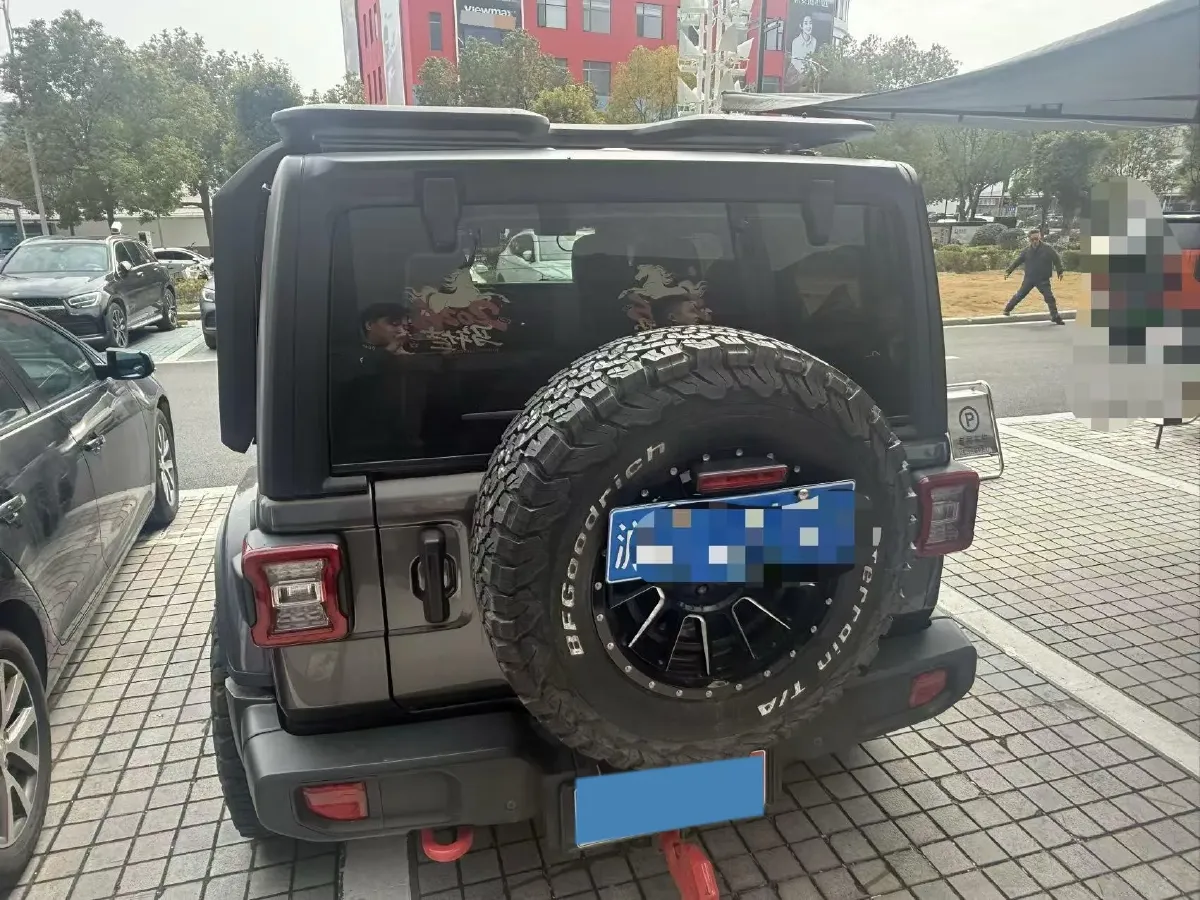 2019 Jeep Wrangler 2.0T 266HP L4 8AT,autocango,china used car exporter,china ev exporter,chinese used car exporter,chinese used ev exporter