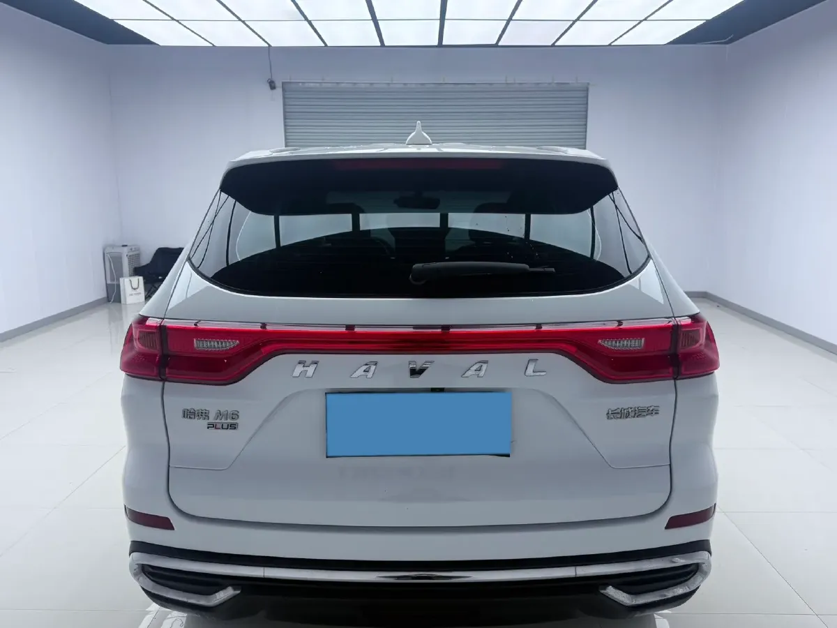 2021 Haval M6 1.5T 150HP L4 7DCT,autocango,china used car exporter,china ev exporter,chinese used car exporter,chinese used ev exporter