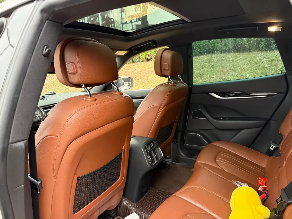 2019 Maserati Levante 3.0T 350HP V6 8AT,autocango,china used car exporter,china ev exporter,chinese used car exporter,chinese used ev exporter