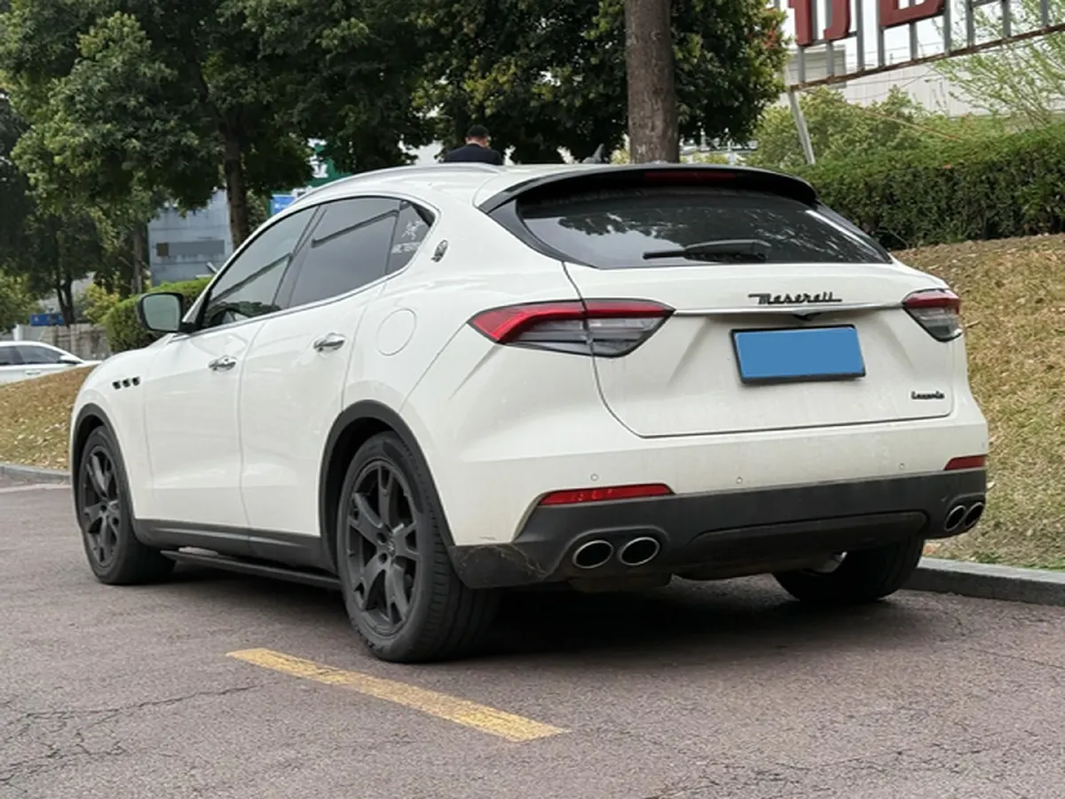 2019 Maserati Levante 3.0T 350HP V6 8AT,autocango,china used car exporter,china ev exporter,chinese used car exporter,chinese used ev exporter