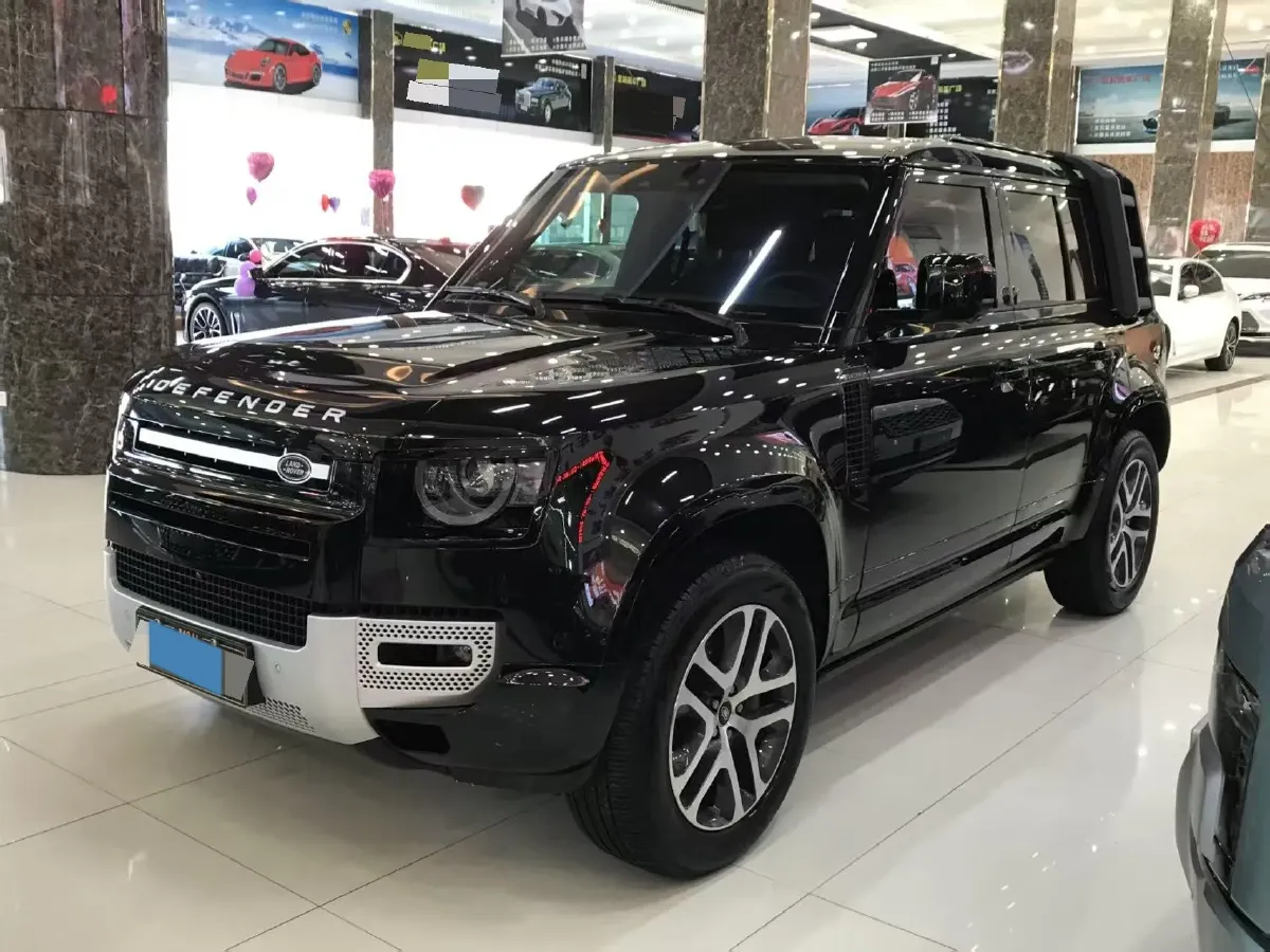 2024 Land Rover Defender 3.0T 400HP L6 8AT,autocango,china used car exporter,china ev exporter,chinese used car exporter,chinese used ev exporter