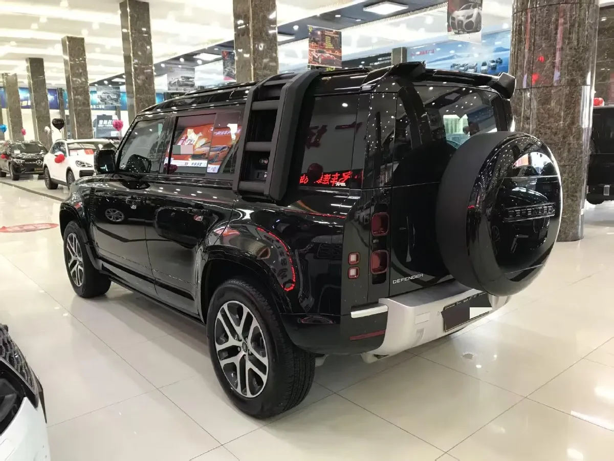 2024 Land Rover Defender 3.0T 400HP L6 8AT,autocango,china used car exporter,china ev exporter,chinese used car exporter,chinese used ev exporter