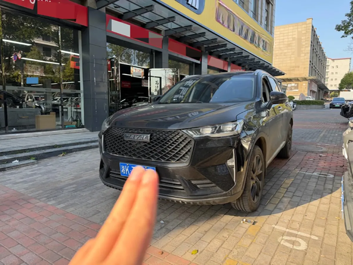 2021 Haval H6 2.0T 211HP L4 7DCT,autocango,china used car exporter,china ev exporter,chinese used car exporter,chinese used ev exporter