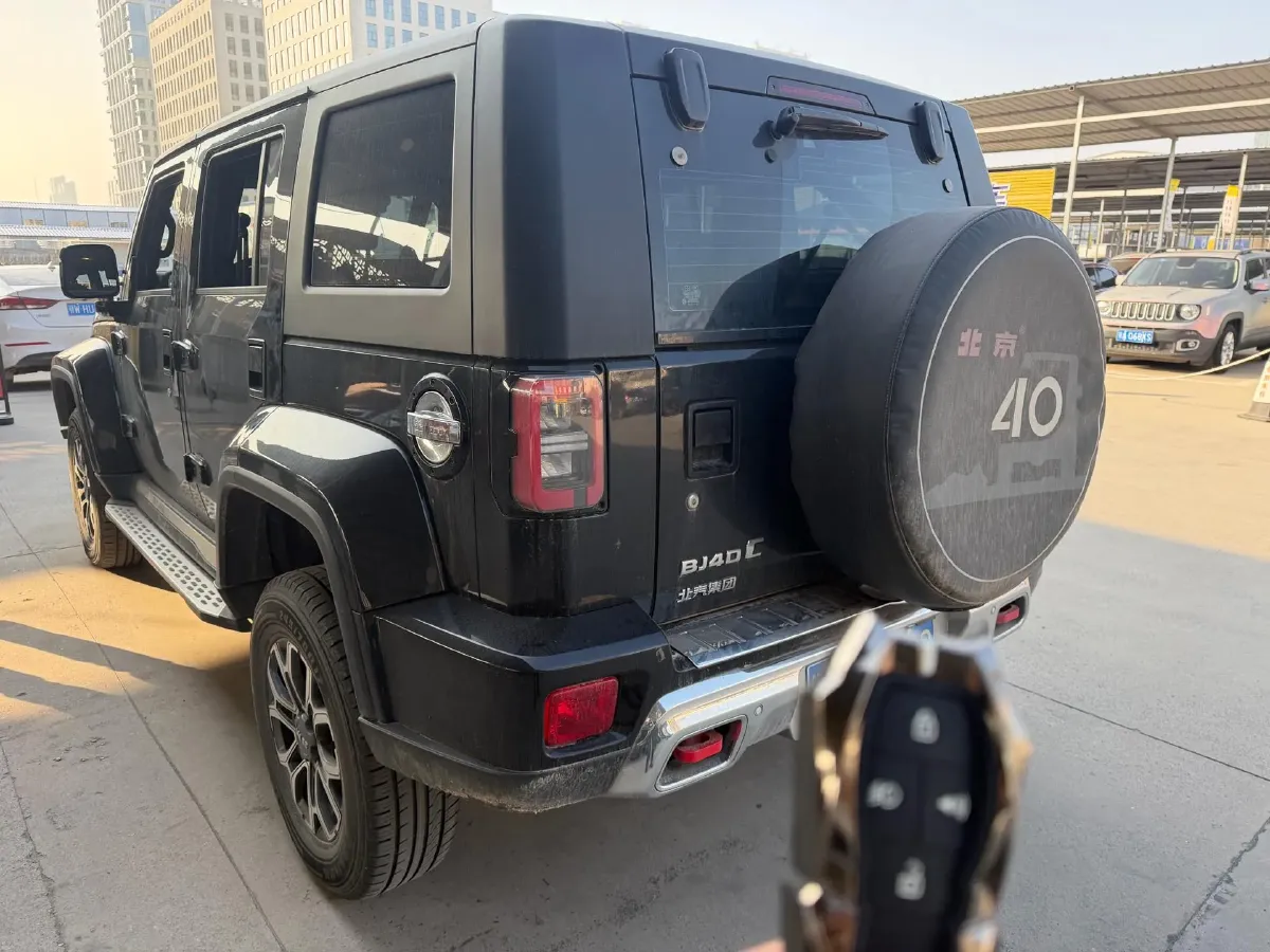 2020 Beijing BJ40 2.0T 224HP L4 8AT,autocango,china used car exporter,china ev exporter,chinese used car exporter,chinese used ev exporter