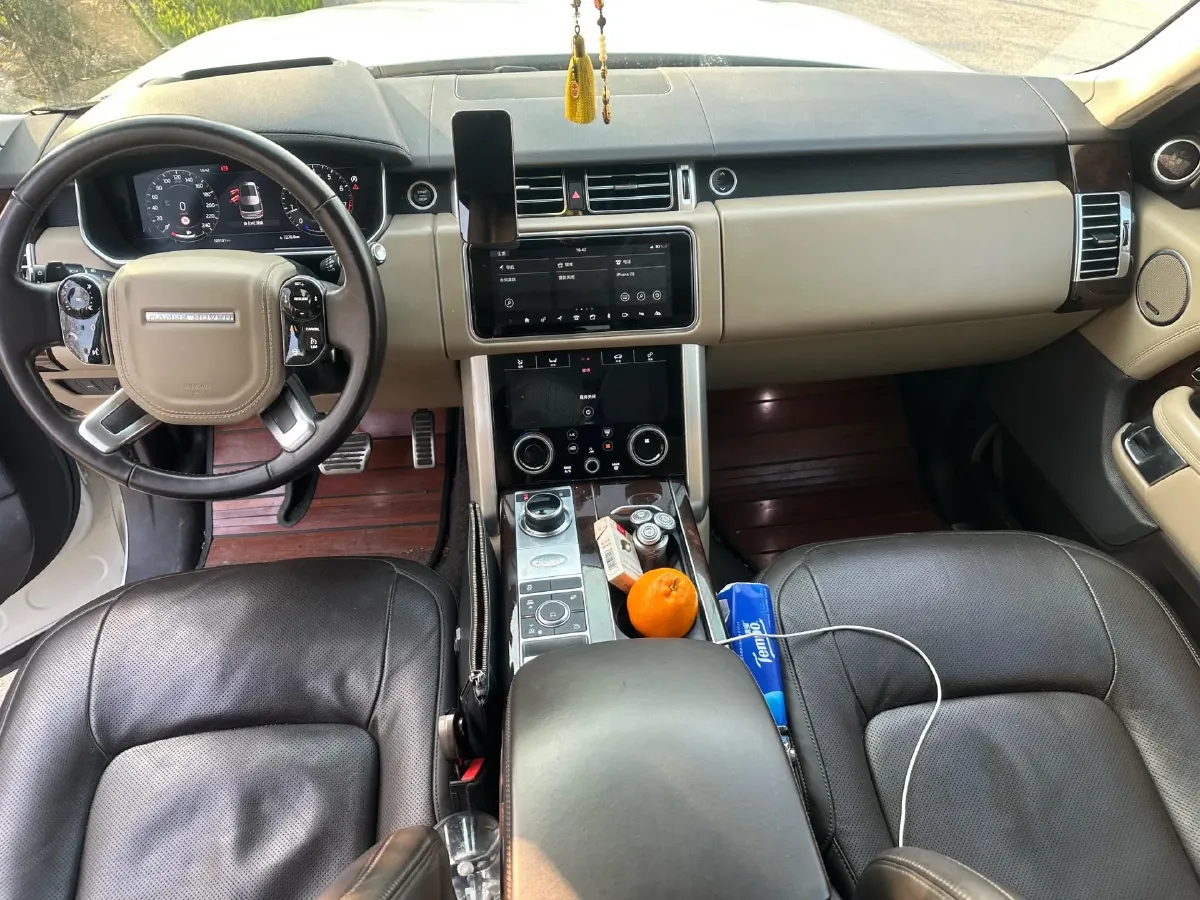 2020 Land Rover Range Rover 3.0T 400HP L6 8AT,autocango,china used car exporter,china ev exporter,chinese used car exporter,chinese used ev exporter