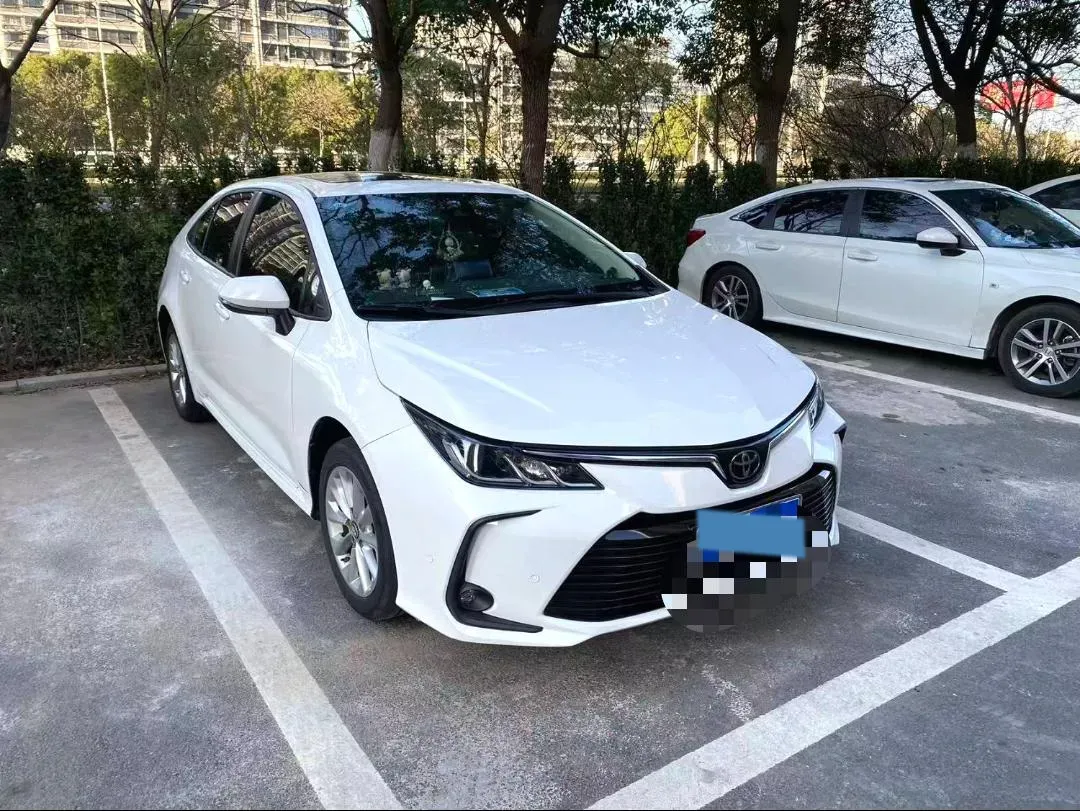 2021 Toyota Corolla 1.2T 116HP L4 CVT,autocango,china used car exporter,china ev exporter,chinese used car exporter,chinese used ev exporter