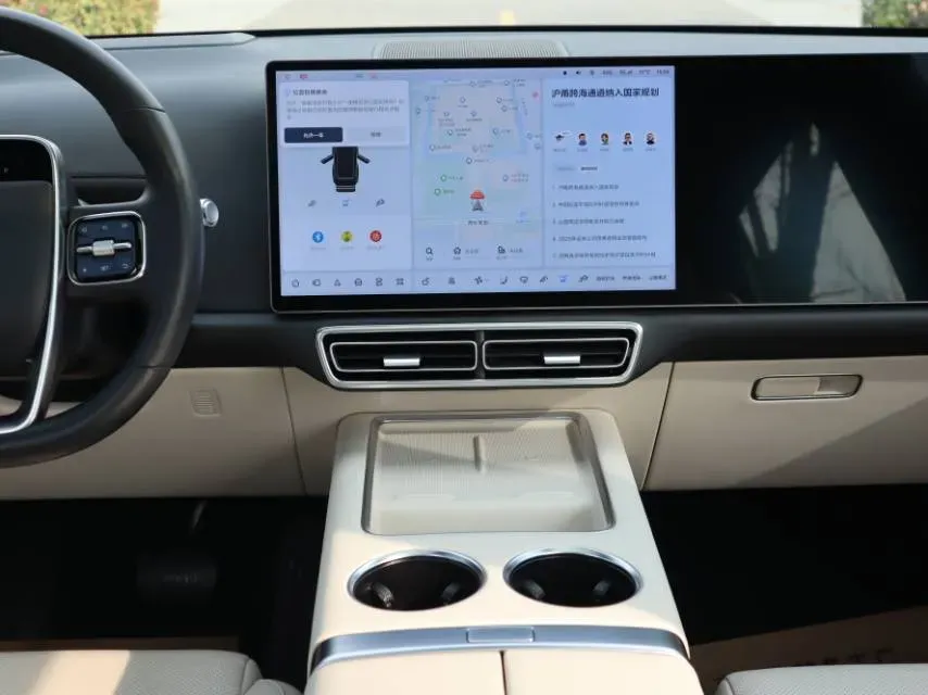 2023 Li L8 Range Extended 154HP REEV 40.9KWH,autocango,china used car exporter,china ev exporter,chinese used car exporter,chinese used ev exporter