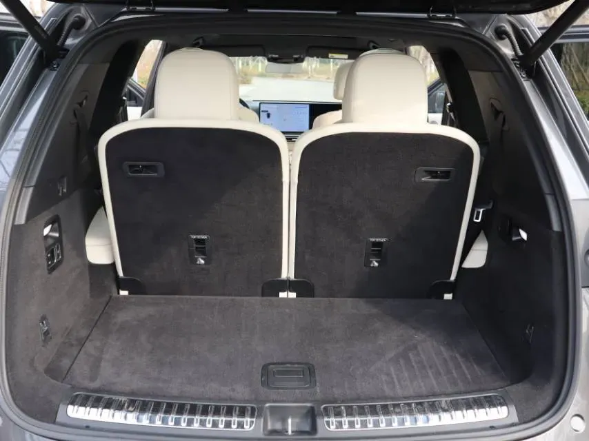 2023 Li L8 Range Extended 154HP REEV 40.9KWH,autocango,china used car exporter,china ev exporter,chinese used car exporter,chinese used ev exporter