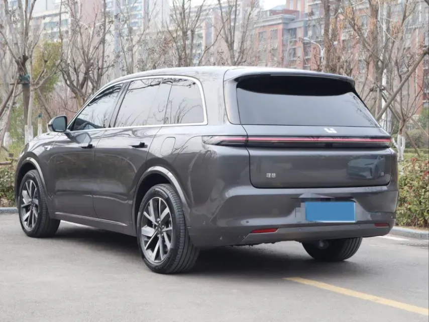 2023 Li L8 Range Extended 154HP REEV 40.9KWH,autocango,china used car exporter,china ev exporter,chinese used car exporter,chinese used ev exporter