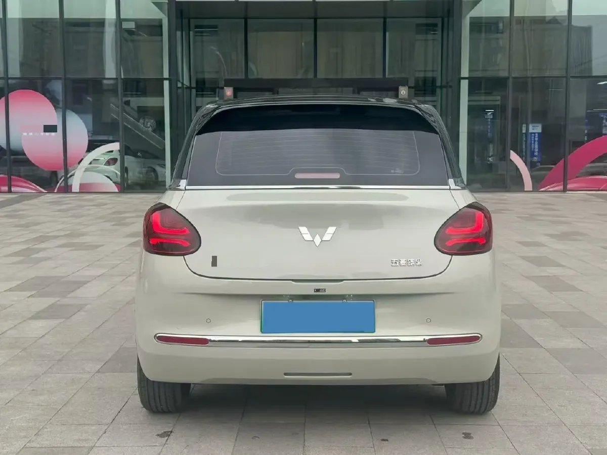 2023 WuLing BinGuo BEV 31.9KWH,autocango,china used car exporter,china ev exporter,chinese used car exporter,chinese used ev exporter