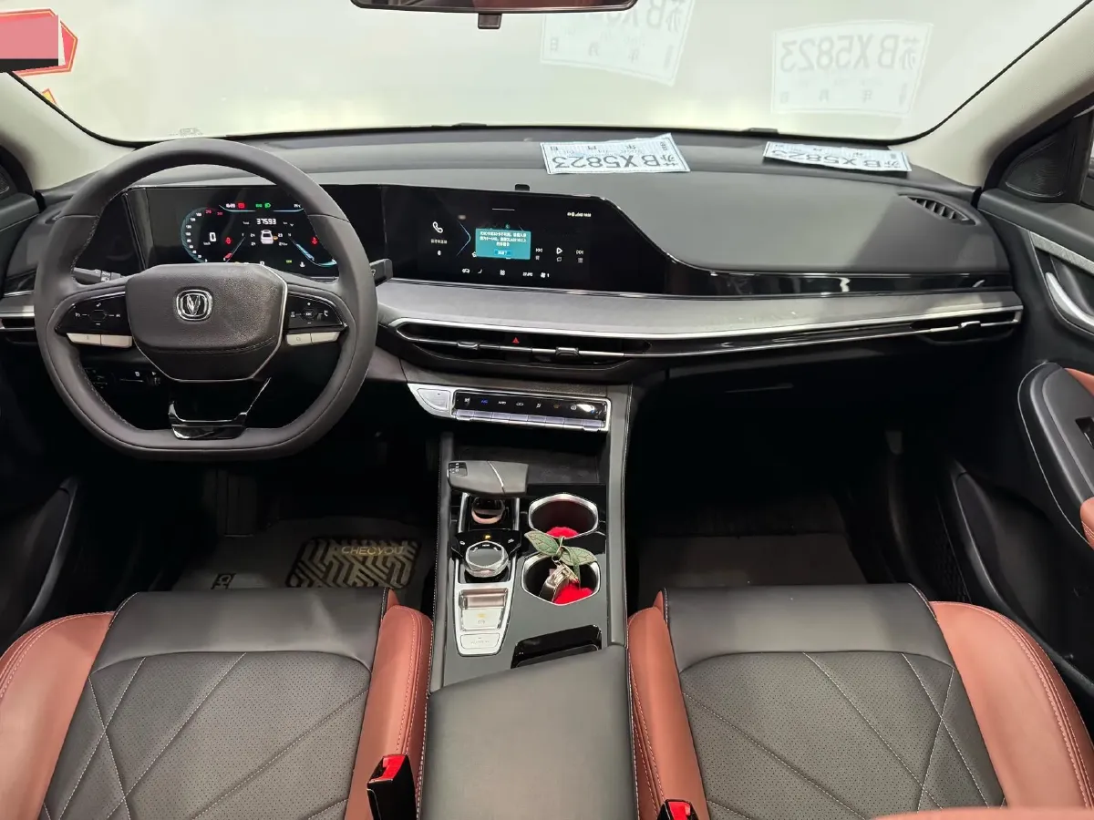 2023 ChangAn Eado 1.4T 160HP L4 7DCT,autocango,china used car exporter,china ev exporter,chinese used car exporter,chinese used ev exporter