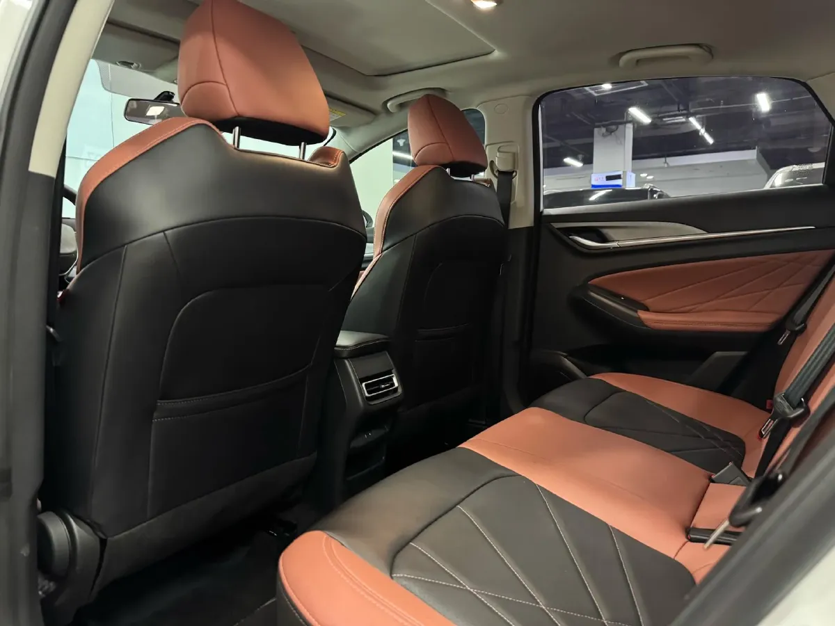 2023 ChangAn Eado 1.4T 160HP L4 7DCT,autocango,china used car exporter,china ev exporter,chinese used car exporter,chinese used ev exporter