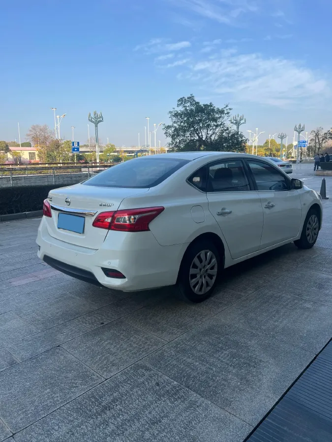 2022 Nissan Sylphy 1.6L 122HP L4 CVT,autocango,china used car exporter,china ev exporter,chinese used car exporter,chinese used ev exporter