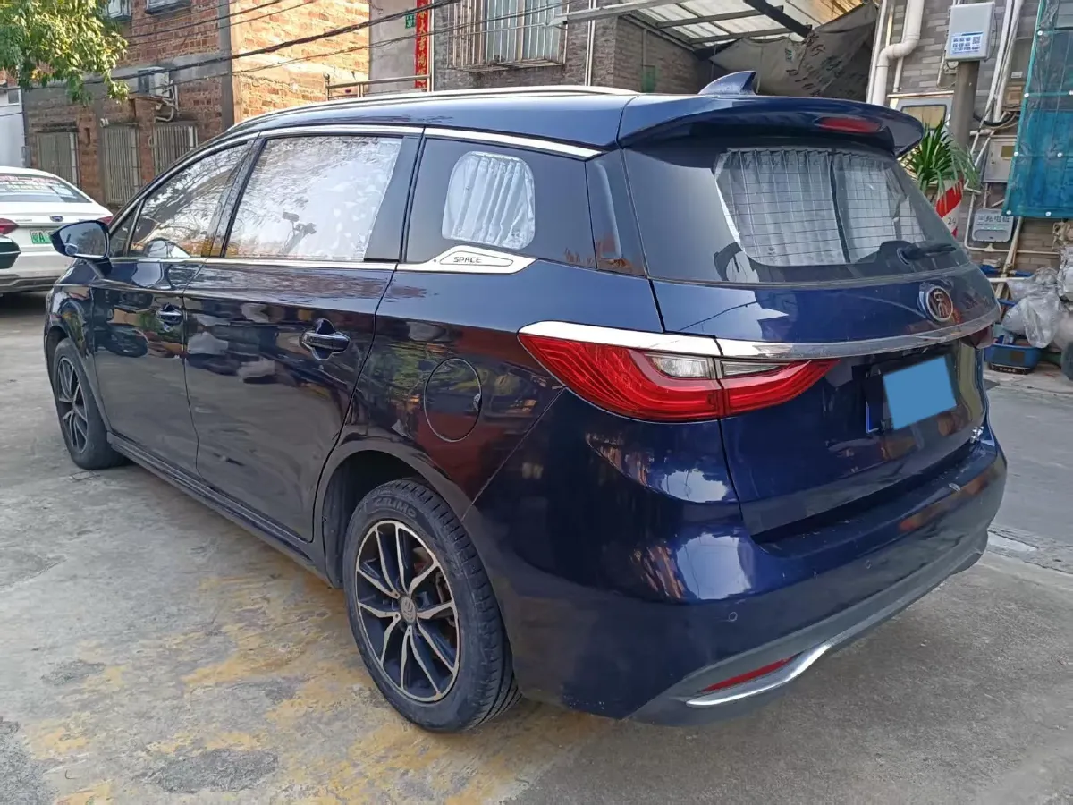 2018 BYD Song MAX 1.5T 154HP L4 6DCT,autocango,china used car exporter,china ev exporter,chinese used car exporter,chinese used ev exporter