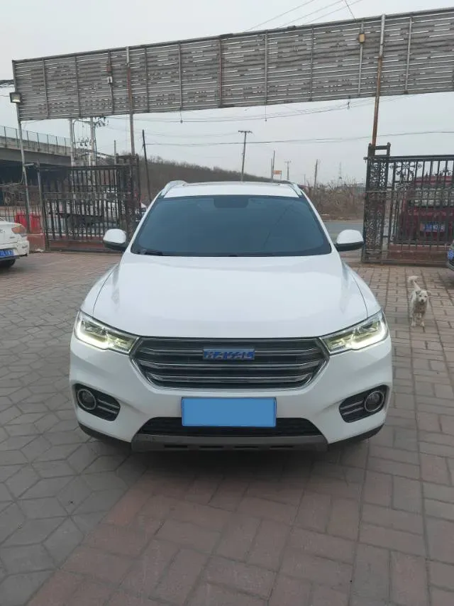 2017 Haval H6 2.0T 197HP L4 7DCT,autocango,china used car exporter,china ev exporter,chinese used car exporter,chinese used ev exporter