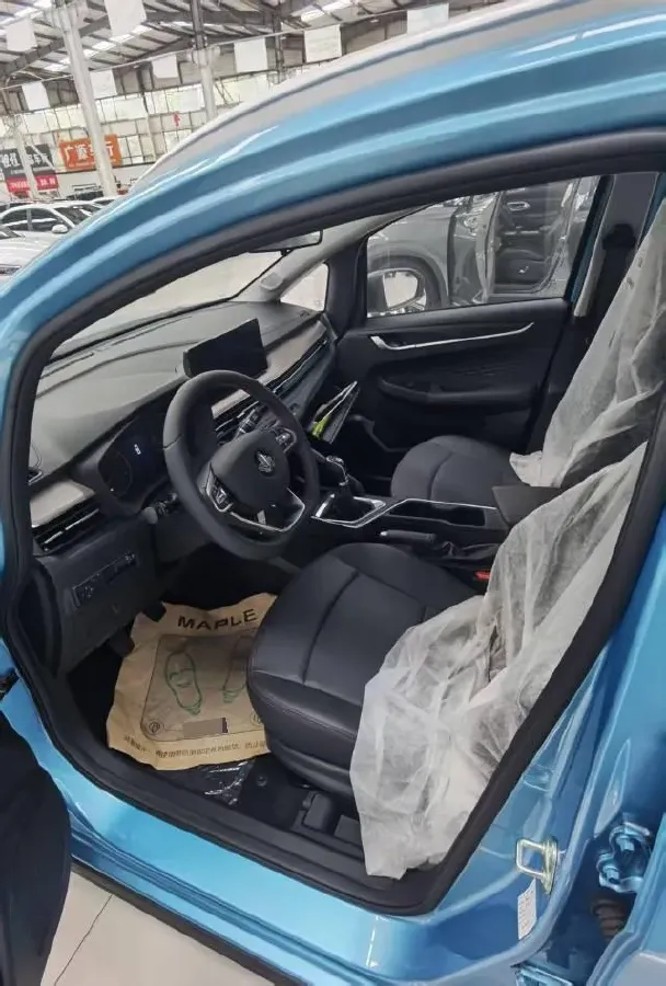 2024 Karry X6 1.6L 122HP L4 5MT,autocango,china used car exporter,china ev exporter,chinese used car exporter,chinese used ev exporter