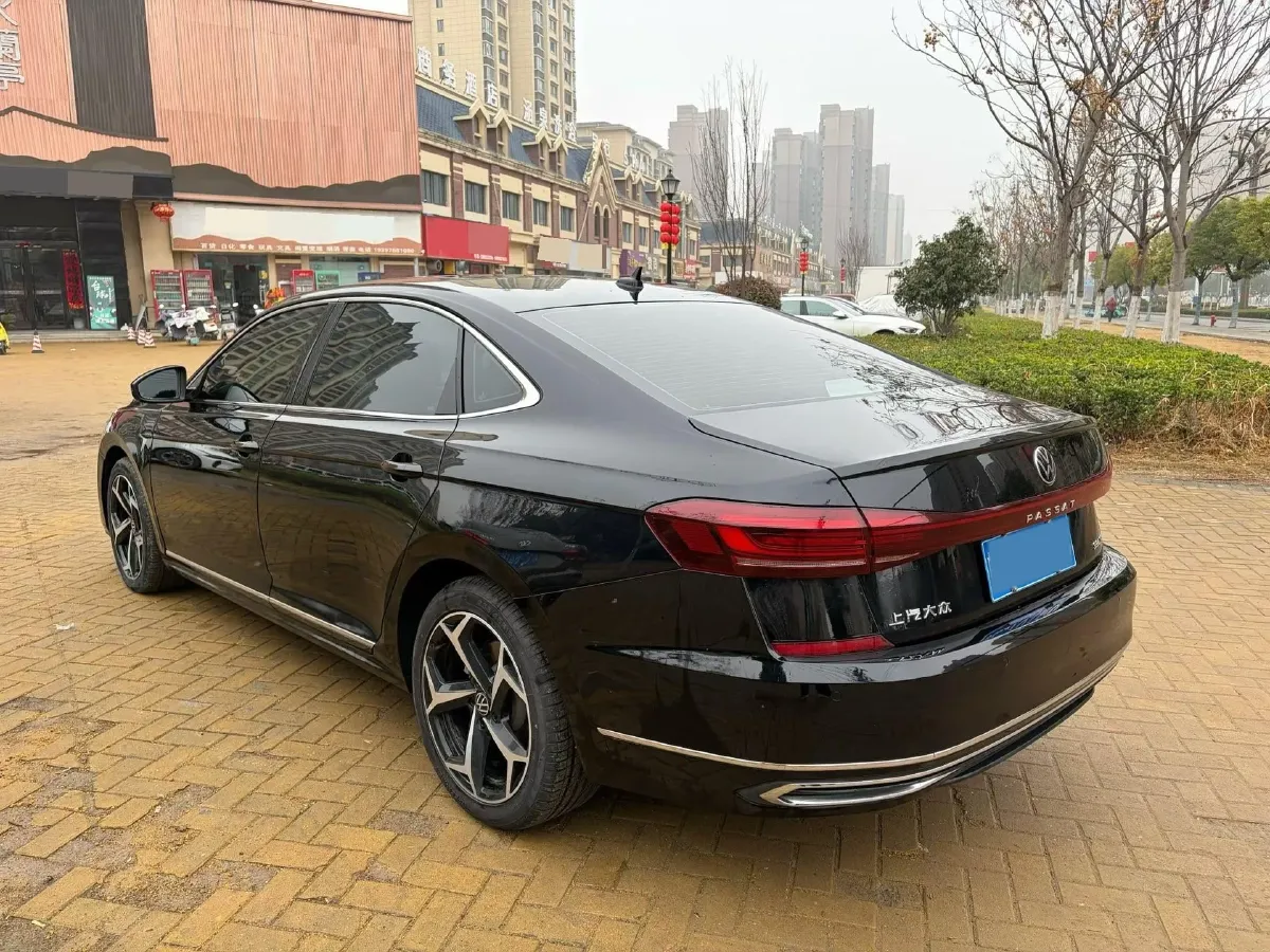 2024 Volkswagen Passat 2.0T 186HP L4 7DCT,autocango,china used car exporter,china ev exporter,chinese used car exporter,chinese used ev exporter