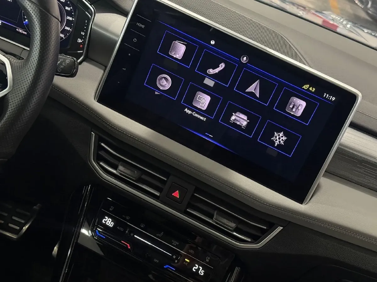 2023 Volkswagen Tayron 2.0T 220HP L4 7DCT,autocango,china used car exporter,china ev exporter,chinese used car exporter,chinese used ev exporter