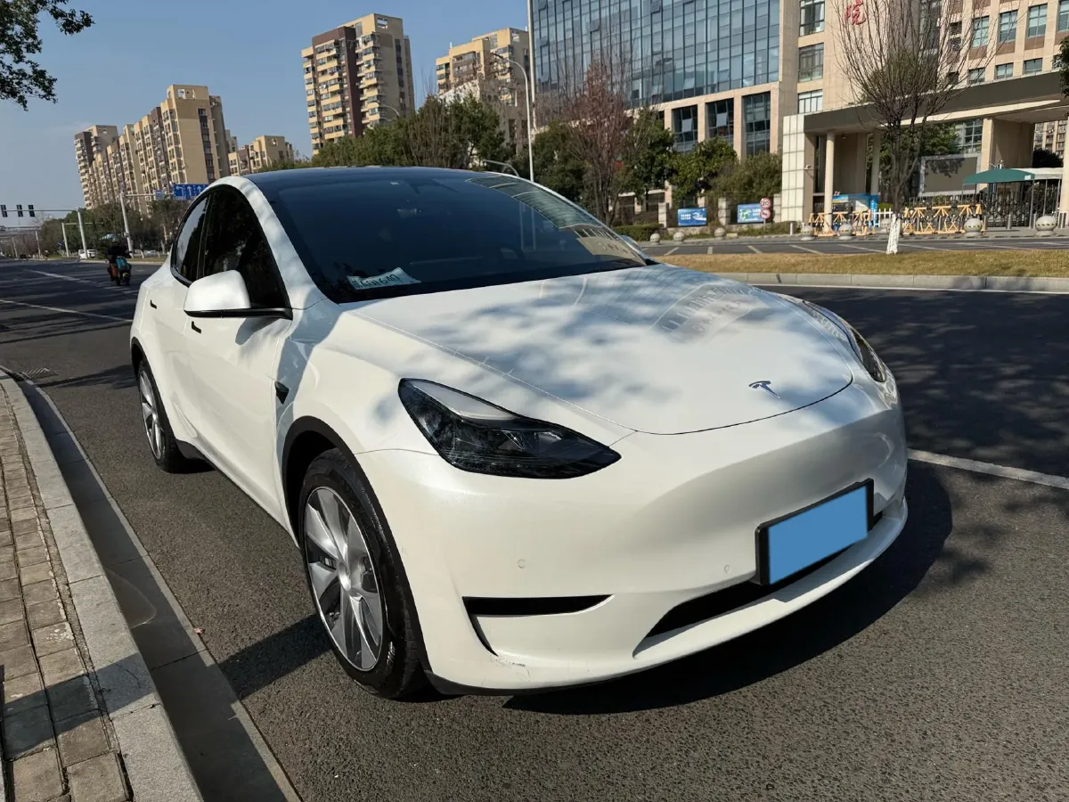 2022 Tesla Model Y BEV 60KWH,autocango,china used car exporter,china ev exporter,chinese used car exporter,chinese used ev exporter