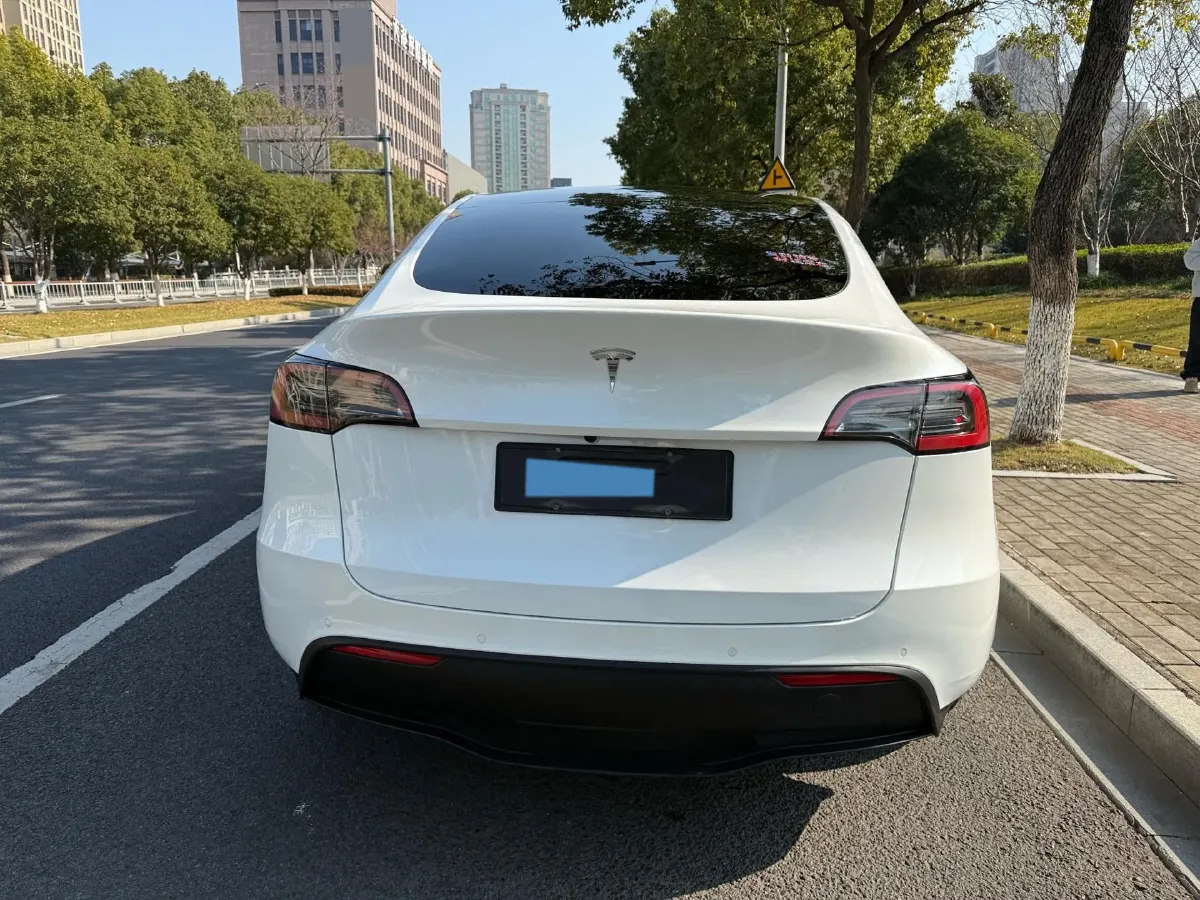 2022 Tesla Model Y BEV 60KWH,autocango,china used car exporter,china ev exporter,chinese used car exporter,chinese used ev exporter