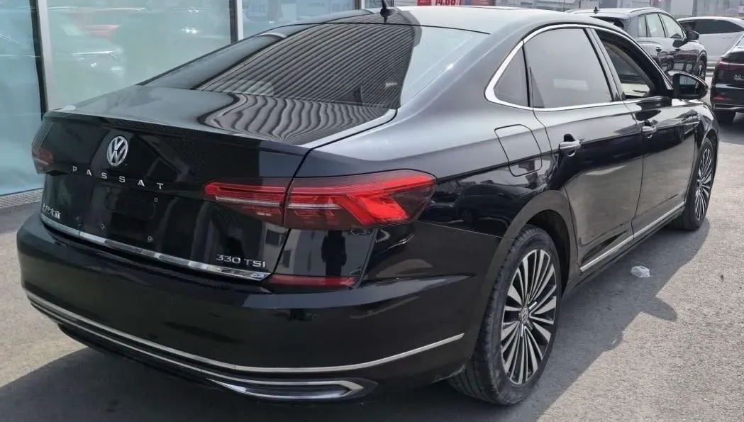 2019 Volvo V40 1.5T 152HP L4 6AT,autocango,china used car exporter,china ev exporter,chinese used car exporter,chinese used ev exporter