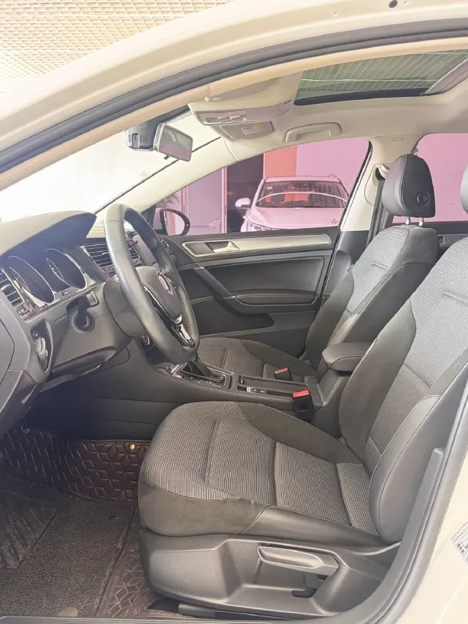 2020 Volkswagen Golf 1.4T 150HP L4 7DCT,autocango,china used car exporter,china ev exporter,chinese used car exporter,chinese used ev exporter