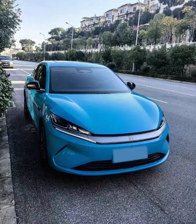 2025 BYD QinL BEV,autocango,china used car exporter,china ev exporter,chinese used car exporter,chinese used ev exporter