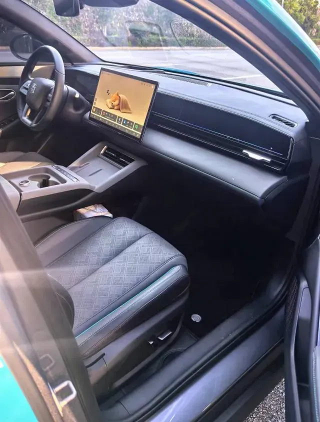 2025 BYD QinL BEV,autocango,china used car exporter,china ev exporter,chinese used car exporter,chinese used ev exporter