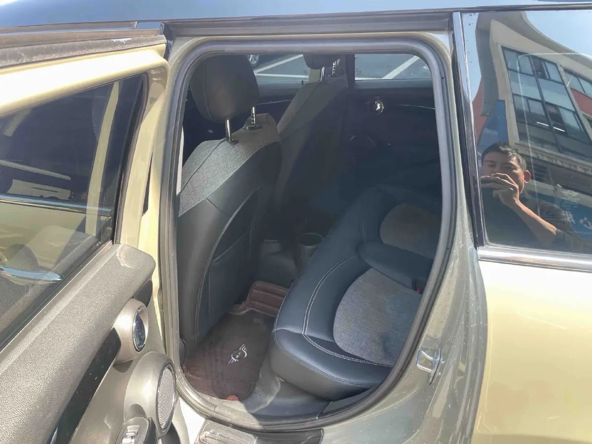 2020 MINI MINI 1.5T 136HP L3 7DCT,autocango,china used car exporter,china ev exporter,chinese used car exporter,chinese used ev exporter