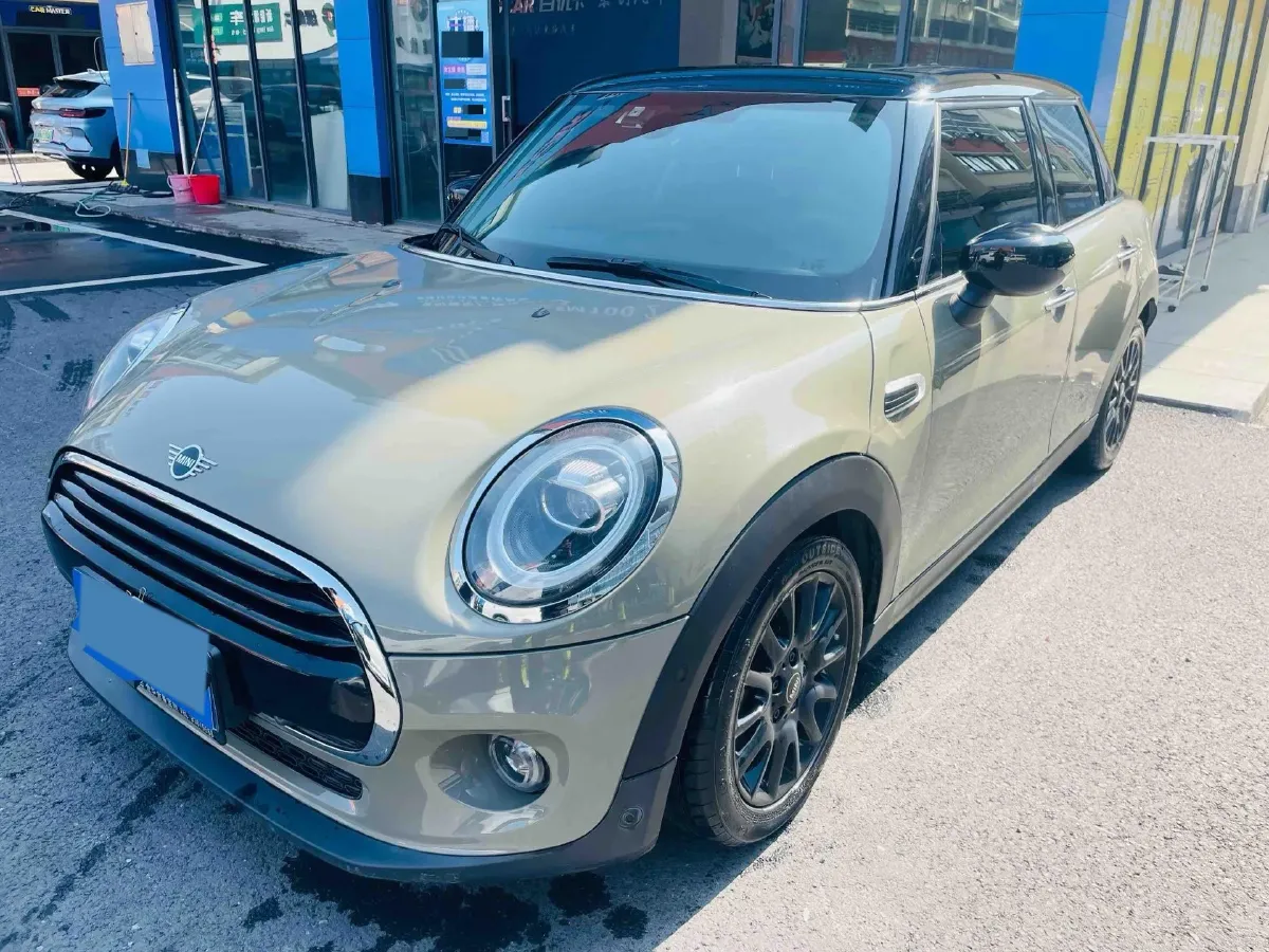 2020 MINI MINI 1.5T 136HP L3 7DCT,autocango,china used car exporter,china ev exporter,chinese used car exporter,chinese used ev exporter