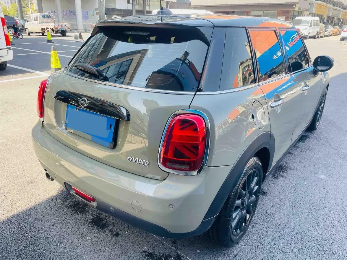 2020 MINI MINI 1.5T 136HP L3 7DCT,autocango,china used car exporter,china ev exporter,chinese used car exporter,chinese used ev exporter