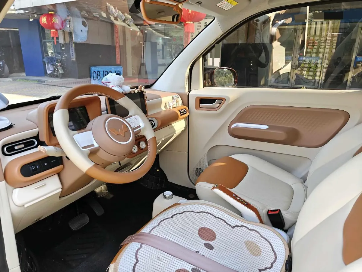 2024 WuLing HongGuang MINI EV BEV 17.3KWH,autocango,china used car exporter,china ev exporter,chinese used car exporter,chinese used ev exporter