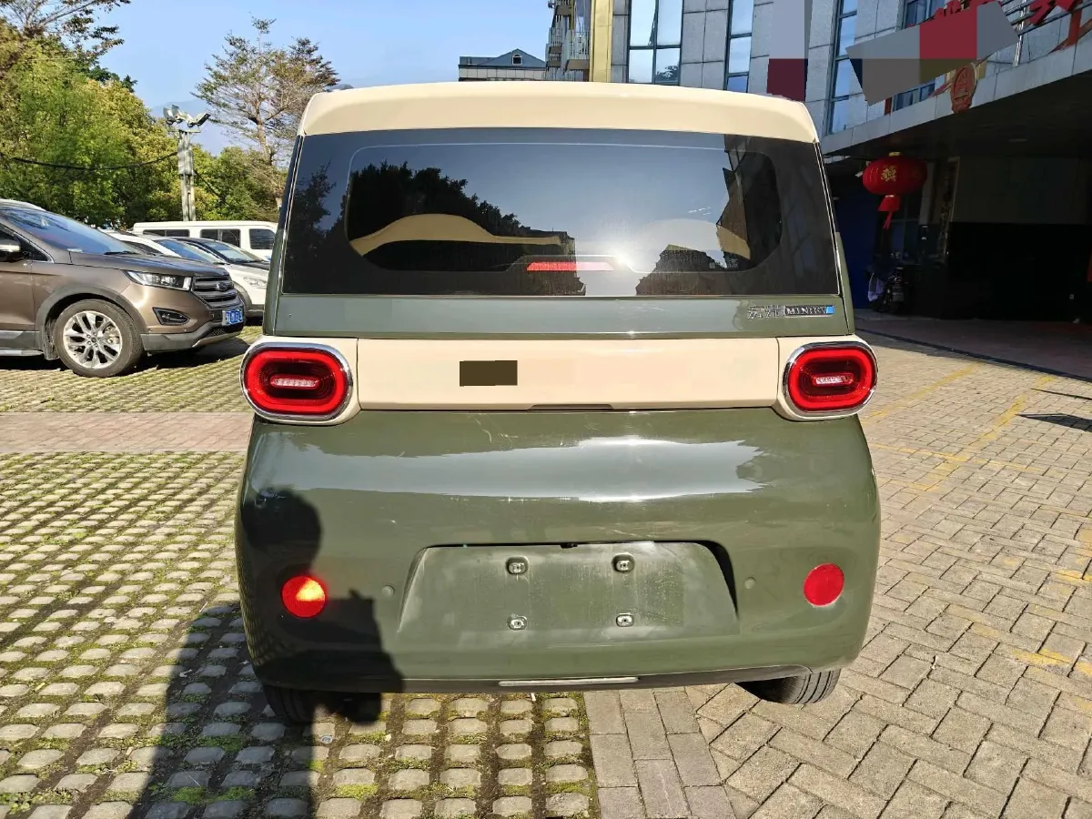 2024 WuLing HongGuang MINI EV BEV 17.3KWH,autocango,china used car exporter,china ev exporter,chinese used car exporter,chinese used ev exporter
