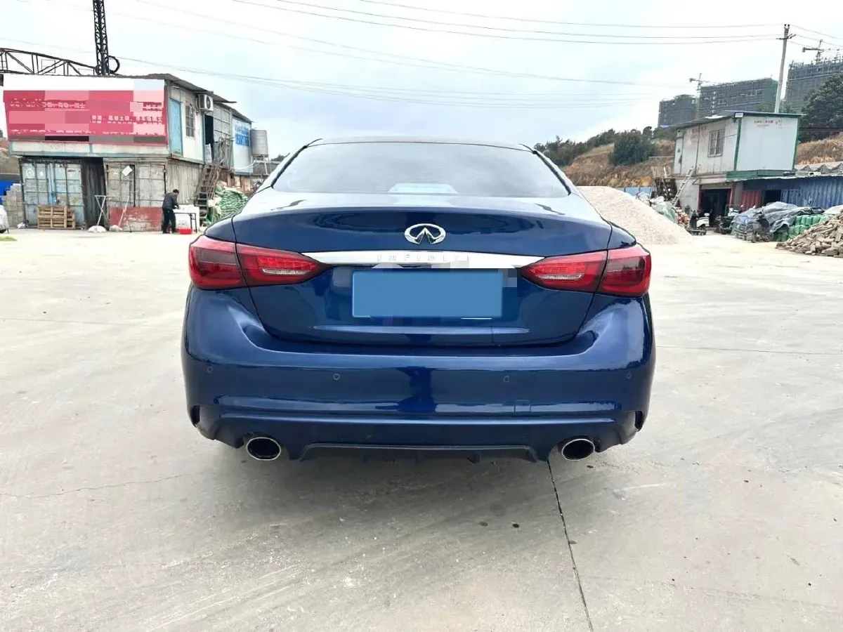 2018 Jeep Grand Commander 2.0T 265HP L4 9AT,autocango,china used car exporter,china ev exporter,chinese used car exporter,chinese used ev exporter