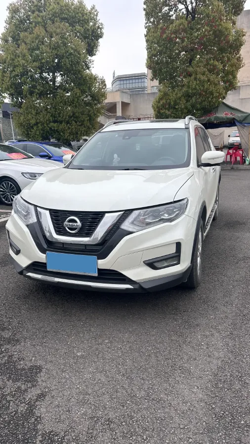 2020 Nissan X-Trail 2.0L 154HP L4 CVT,autocango,china used car exporter,china ev exporter,chinese used car exporter,chinese used ev exporter