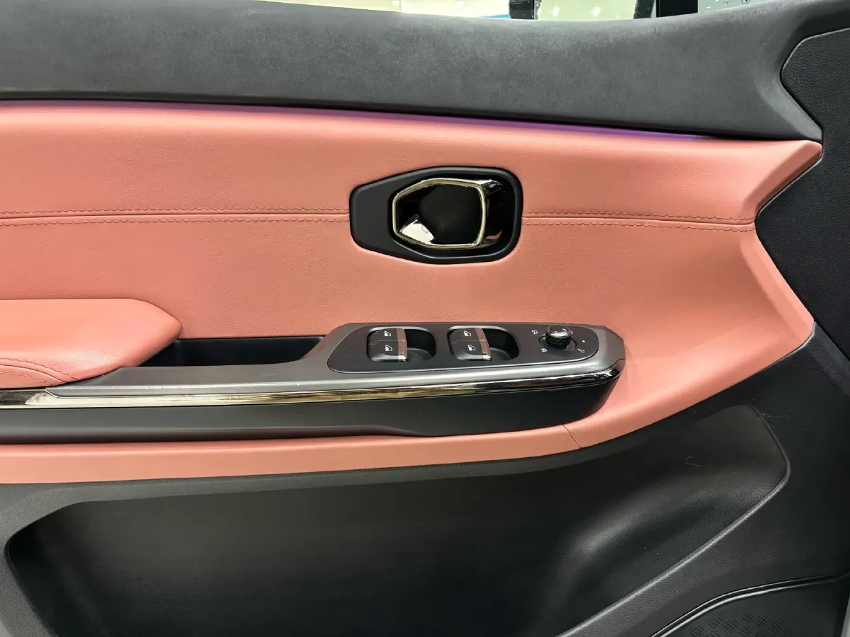 2020 NIO ES6 BEV 100KWH,autocango,china used car exporter,china ev exporter,chinese used car exporter,chinese used ev exporter