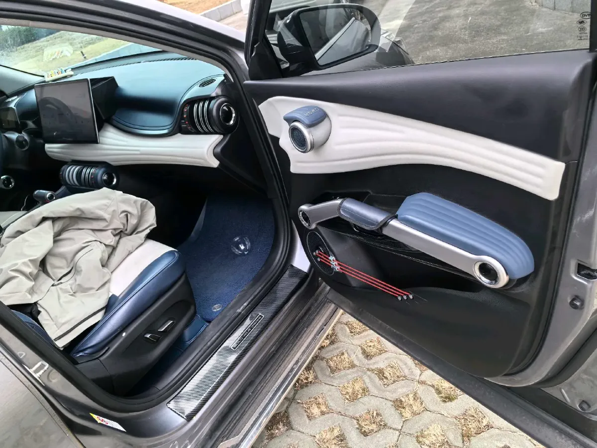 2022 Foton Grand General G7 2.0T 238HP L4 8AT,autocango,china used car exporter,china ev exporter,chinese used car exporter,chinese used ev exporter