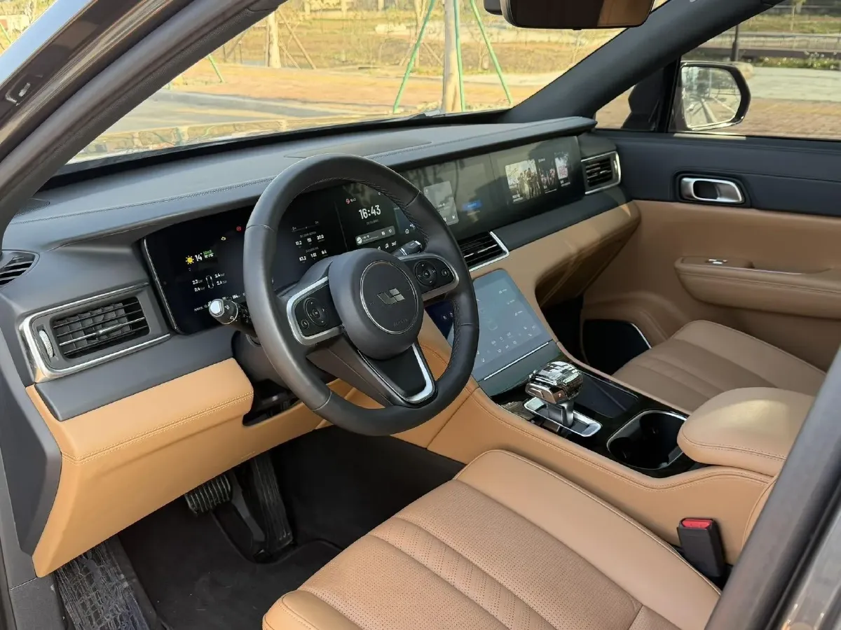 2020 Li ONE Range Extended 131HP REEV 40.5KWH,autocango,china used car exporter,china ev exporter,chinese used car exporter,chinese used ev exporter