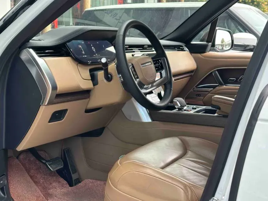 2024 Land Rover Range Rover 3.0T 400HP L6 8AT,autocango,china used car exporter,china ev exporter,chinese used car exporter,chinese used ev exporter