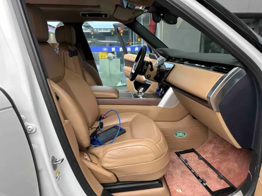 2024 Land Rover Range Rover 3.0T 400HP L6 8AT,autocango,china used car exporter,china ev exporter,chinese used car exporter,chinese used ev exporter