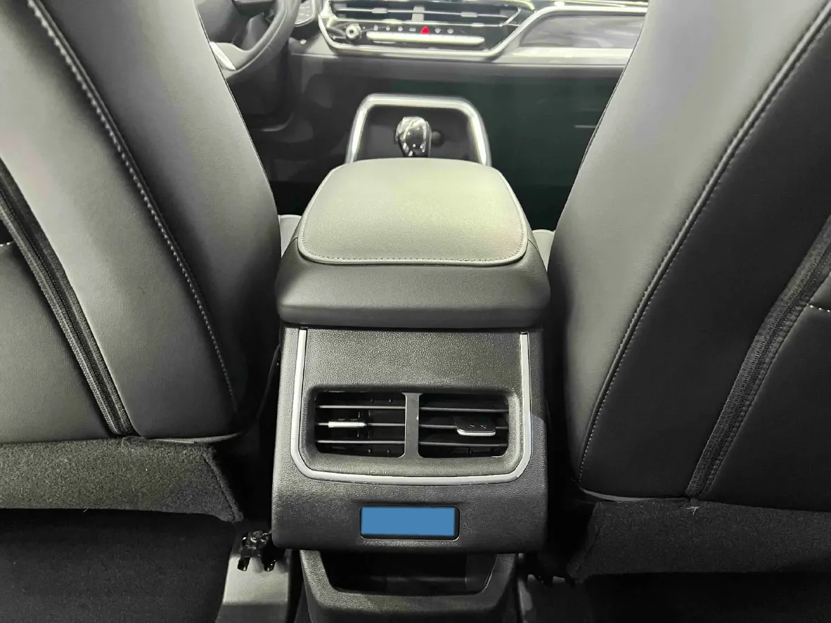 2021 Haval H6 1.5T 150HP L4 7DCT,autocango,china used car exporter,china ev exporter,chinese used car exporter,chinese used ev exporter