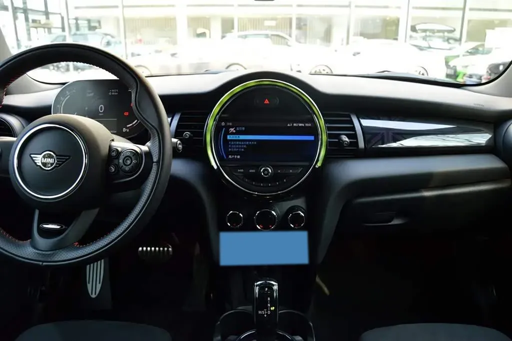 2021 MINI MINI 1.5T 136HP L3 7DCT,autocango,china used car exporter,china ev exporter,chinese used car exporter,chinese used ev exporter