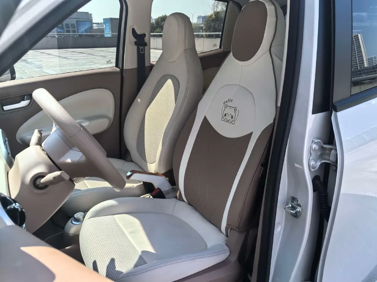 2025 WuLing HongGuang MINI EV BEV 16.2KWH,autocango,china used car exporter,china ev exporter,chinese used car exporter,chinese used ev exporter