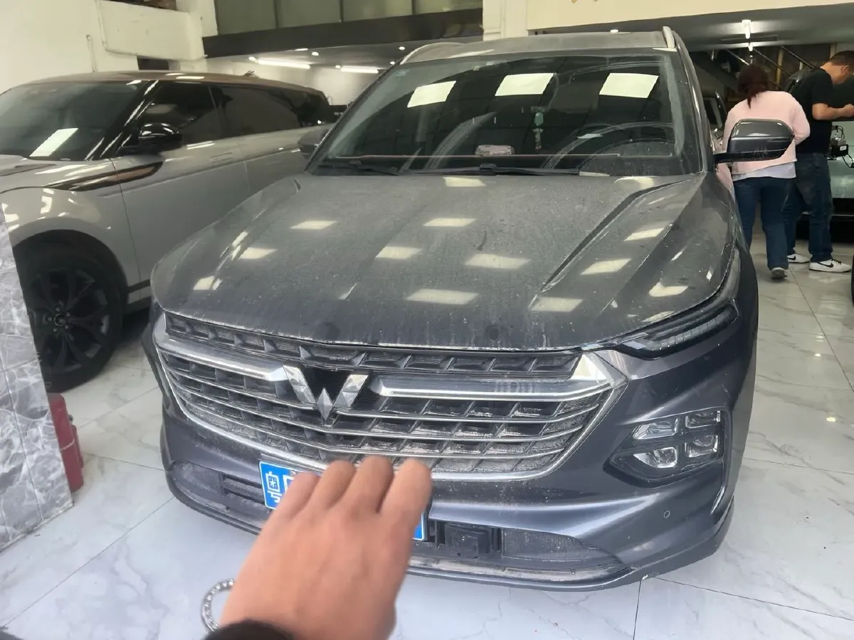 2020 WuLing KaiJie 1.5T 147HP L4 CVT,autocango,china used car exporter,china ev exporter,chinese used car exporter,chinese used ev exporter