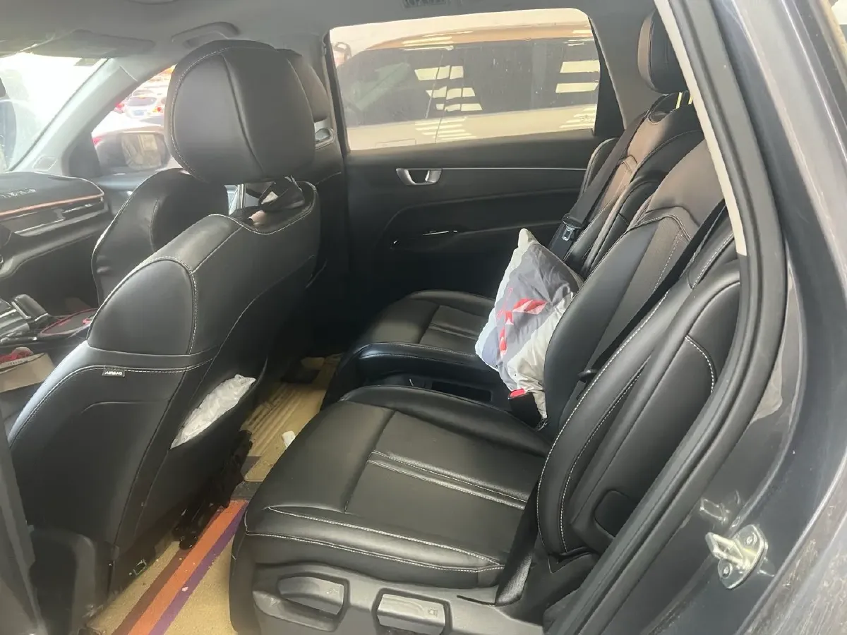 2020 WuLing KaiJie 1.5T 147HP L4 CVT,autocango,china used car exporter,china ev exporter,chinese used car exporter,chinese used ev exporter